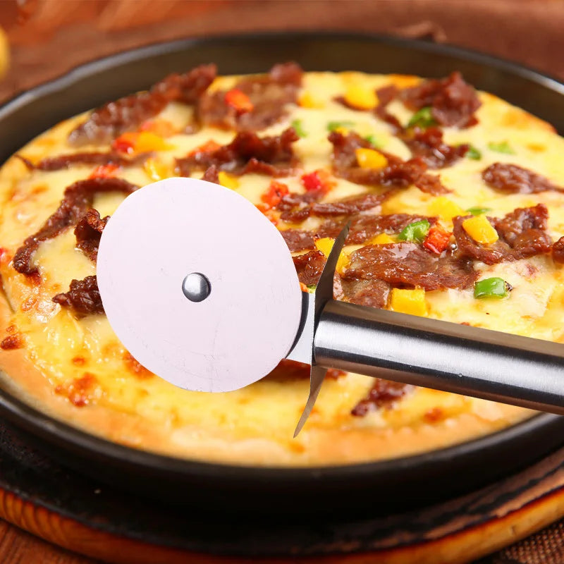 Stainless Steel Pizza Cutter Wheel – 6.5CM Diameter